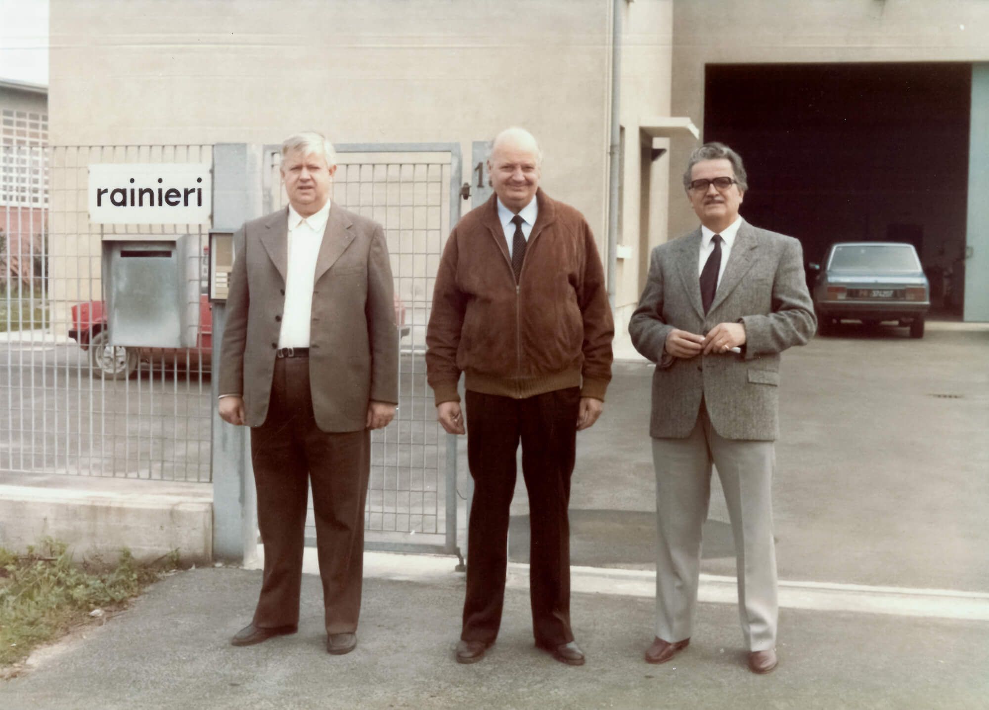 Fratelli rainieiri a fidenza sede nel 1981